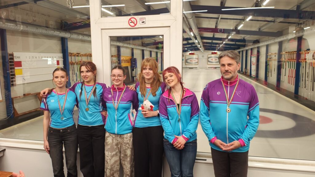 ee832434 3e0e 421b b07e a49201388d51